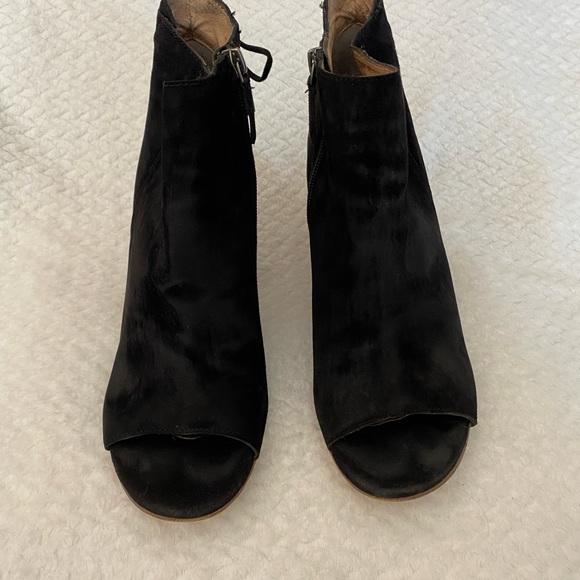 Halogen open toe bootie - Picture 2 of 5